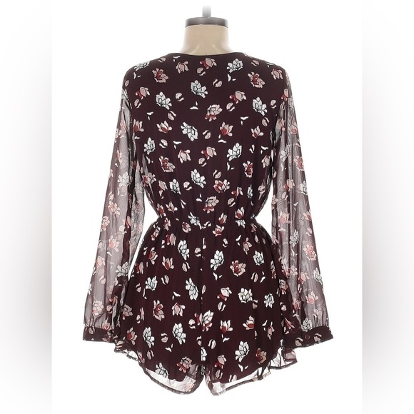 ASTR The Label | Maroon Floral Long sheer Sleeve Romper | Size XS - Picture 2 of 8